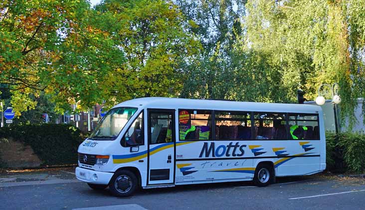 Motts Travel Mercedes O814D Plaxton Cheetah VU06KHL